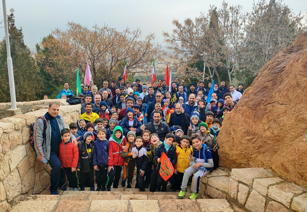 کوه گشت پدر وپسری دانش آموزان دوره اول(8)